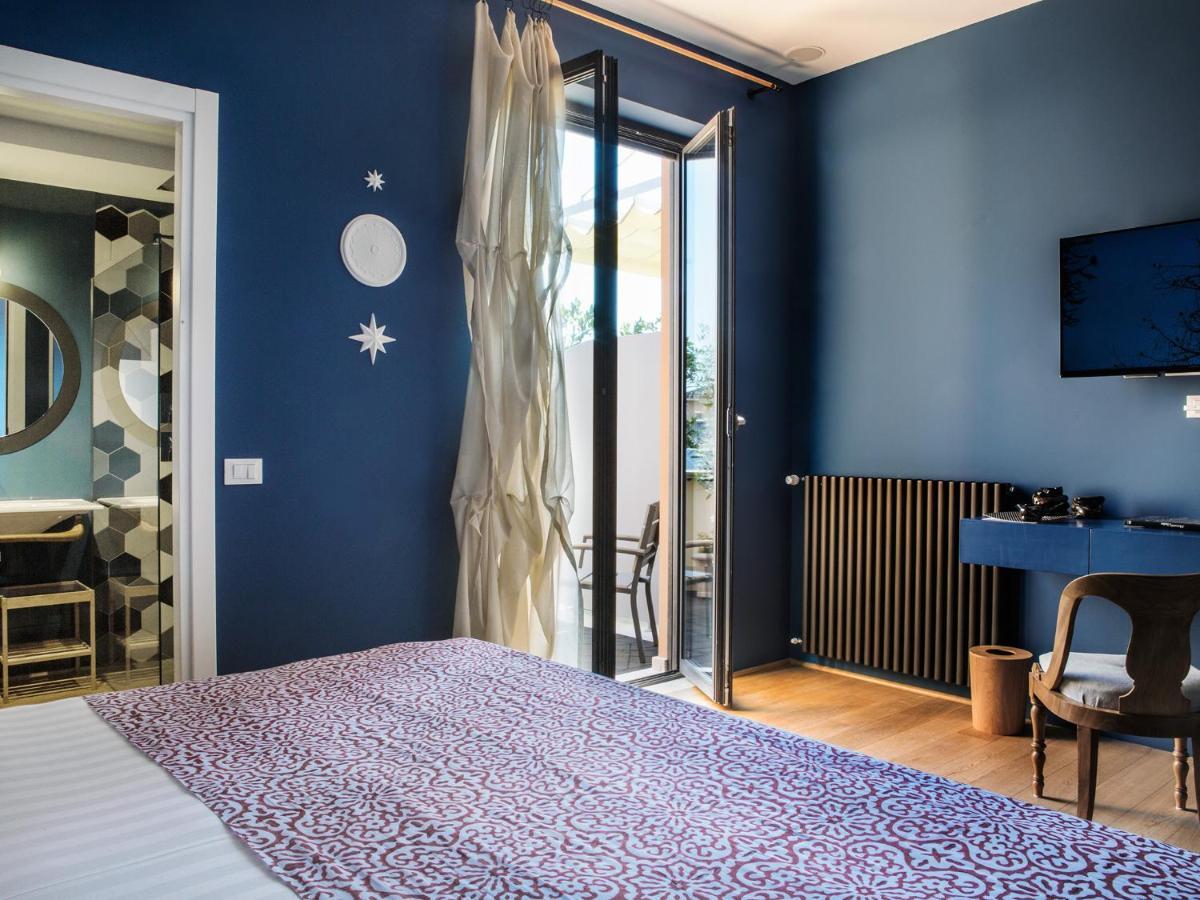 Rarity Suites Rom Zimmer foto